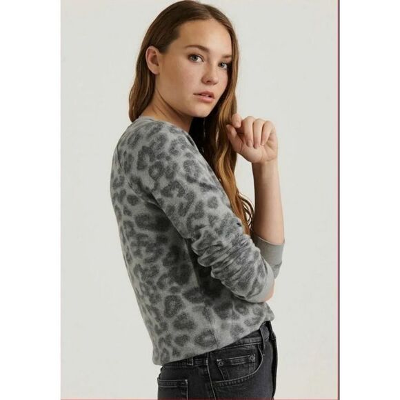 Lucky Brand Green Leopard Pullover Crewneck Sweater S - Picture 3 of 12
